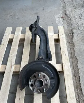 Toyota C-HR I Rear wheel hub