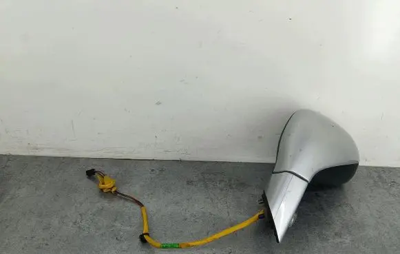 Peugeot 308 Front door electric wing mirror
