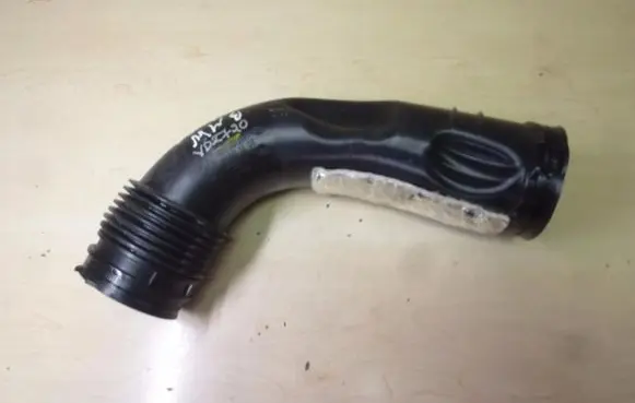 BMW X6 F16 Air intake hose/pipe 8512381 VD2720