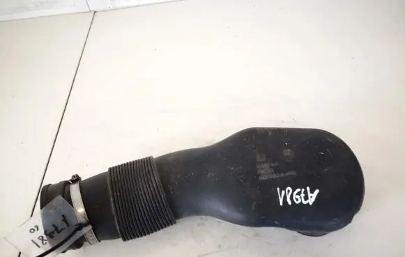 Opel Vectra B Air intake hose/pipe 90536543