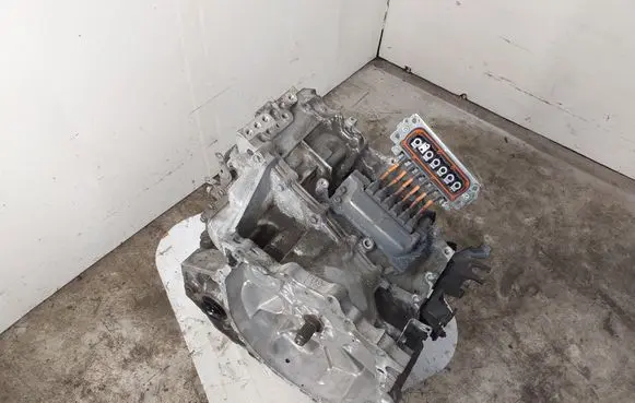 Lexus ES 300h (7th Gen) Automatic gearbox P710 PD72 7306