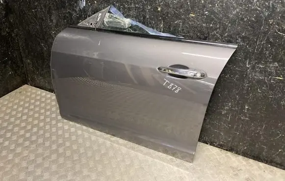 Maserati Ghibli Front door 
