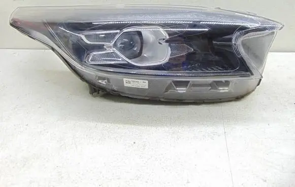 KIA Xceed Headlight/headlamp RJ30RH06 92102J7300 B009RJ300106612