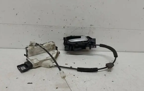 Citroen C3 Rear door lock A04997 1904002 006249