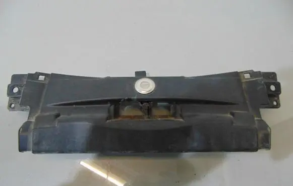Renault Twizy Tailgate/trunk/boot lock/catch/latch