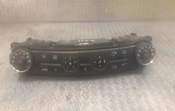 Mercedes-Benz E W211 Interior fan control switch 2118300385