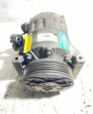 Volvo V70 Air conditioning (A/C) compressor (pump)