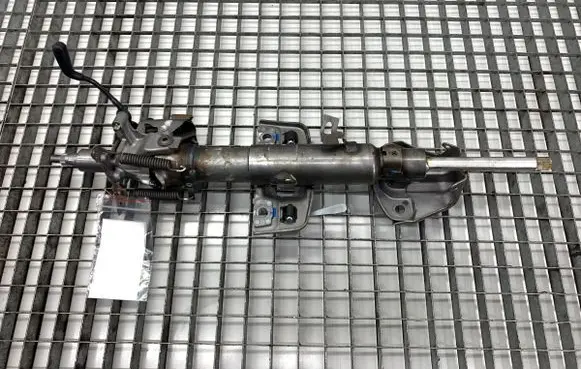 Toyota Land Cruiser (FJ75) Steering wheel axle 