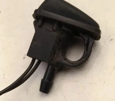 Land Rover Range Rover Sport L320 Windshield washer spray nozzle DNJ000152