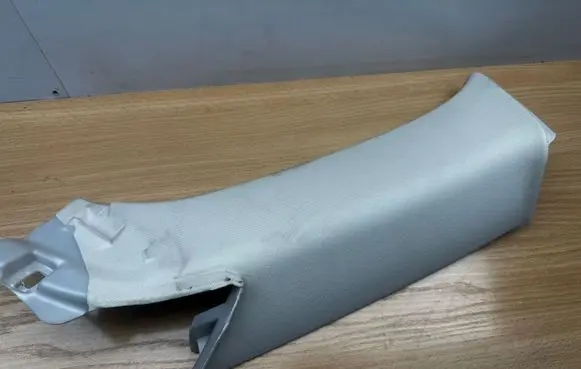 (C) pillar trim