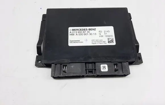 Mercedes-Benz E W213 Torque split ecu control unit/module A2139008730