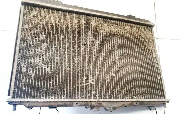 Mitsubishi Carisma Coolant radiator