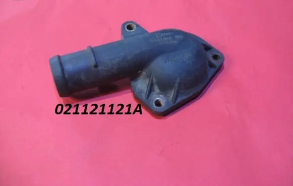 Volkswagen Vento Thermostat/thermostat housing 021121121A