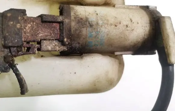 Honda Jazz Windscreen/windshield washer pump 2224631A