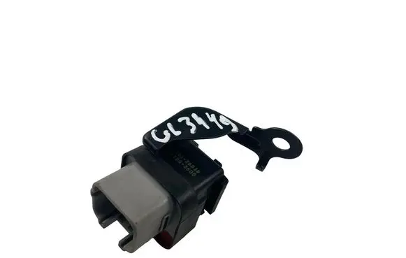 Toyota RAV 4 (XA30) Glow plug pre-heat relay 2861067010