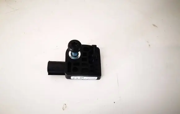 Tesla Model S Airbag deployment crash/impact sensor 100527400B