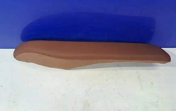 Maserati Ghibli Front door seat control surround trim 06700276770