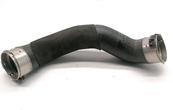 BMW 2 F45 Intercooler hose/pipe 85111338