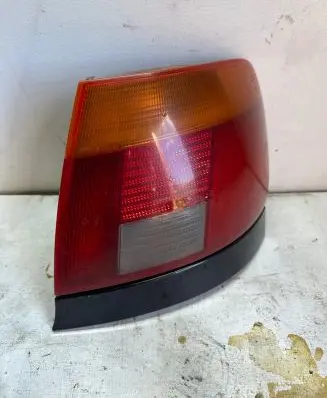 Audi A4 S4 B5 8D Rear/tail lights 8d0945096