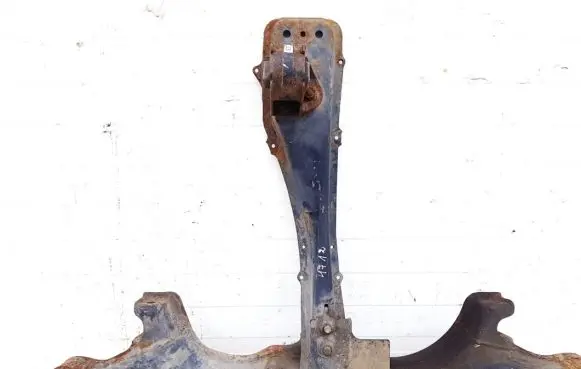 Toyota Avensis T250 Front subframe