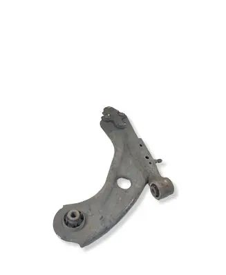 Peugeot 308 Front lower control arm/wishbone 