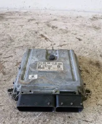 Mercedes-Benz E W212 Engine control unit/module A6429001300 A0064465940 0281016224
