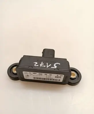 Mercedes-Benz ML W164 ESP acceleration yaw rate sensor A0055422018 10170106343