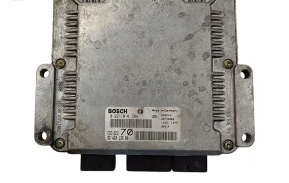 Peugeot 206 Engine control unit/module 9642013980