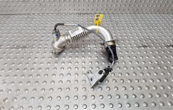 Jeep Renegade EGR valve line/pipe/hose 463416580