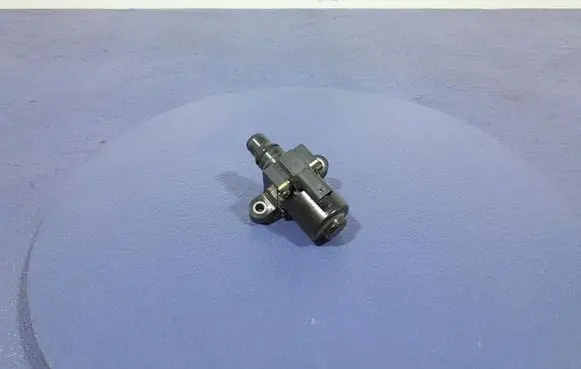 BMW X5 E53 Turbo solenoid valve 8476462