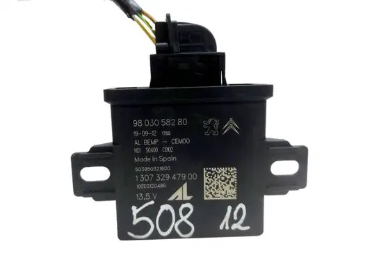 Peugeot 508 Light module LCM 9803058280