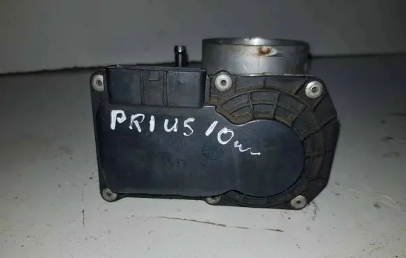 Toyota Prius (XW30) Throttle valve 2203037060 142010L01 9J05