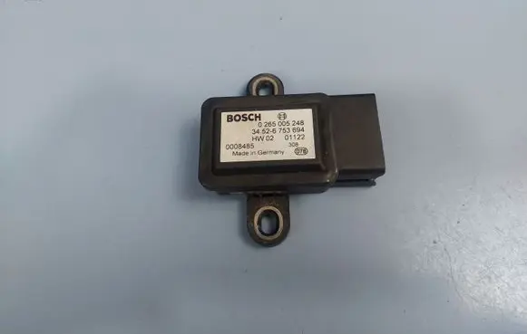 BMW 5 E39 ESP acceleration yaw rate sensor 34526753694 0265005248