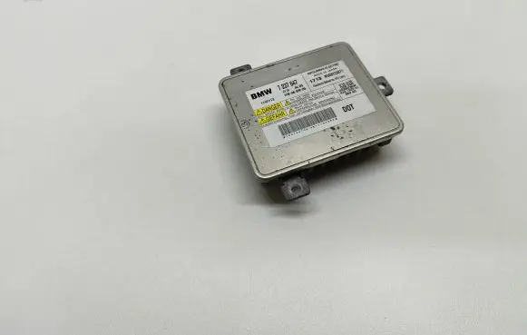BMW 5 F10 F11 Headlight ballast module Xenon 7237647