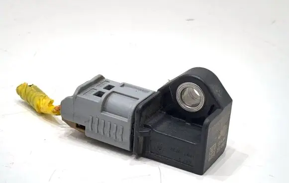 Hyundai i30 Airbag deployment crash/impact sensor 95920CG00