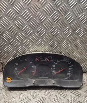 Speedometer (instrument cluster)