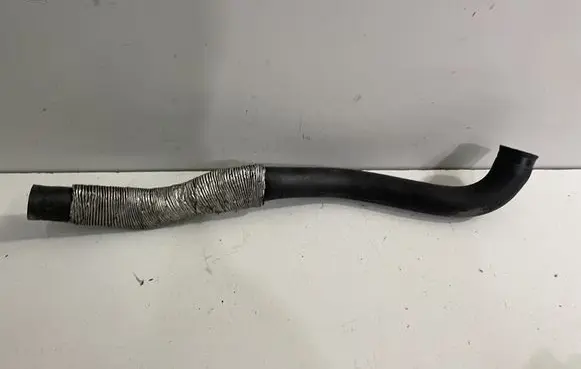 BMW 7 E65 E66 Engine coolant pipe/hose 6753818