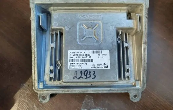 Mercedes-Benz B W245 Engine control unit/module a2661538979 a0024463140