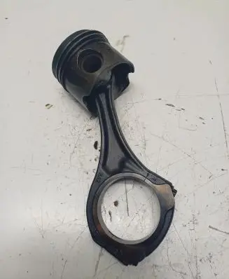 Mercedes-Benz E W211 Piston with connecting rod 8340E