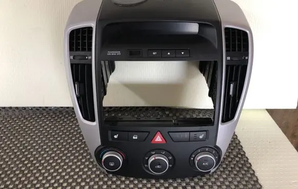 KIA Ceed Climate control/heater control trim 