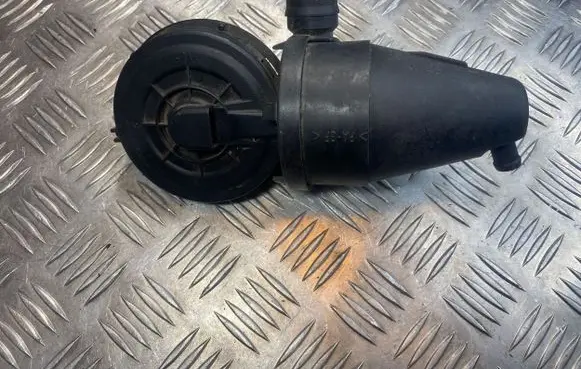BMW 3 E46 Breather/breather pipe/hose 1703484