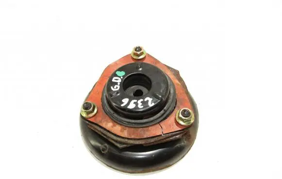 Nissan X-Trail T30 Front shock absorber mounting bracket 
