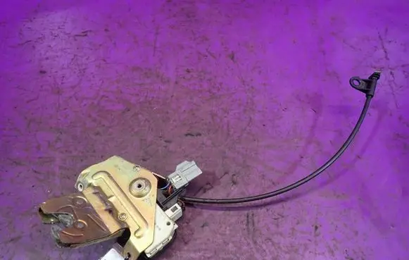 Volvo S60 Tailgate/trunk/boot lock/catch/latch 