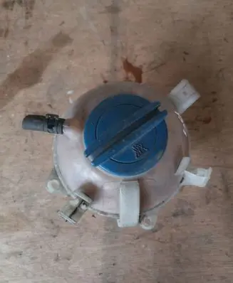 Volkswagen Scirocco Coolant expansion tank/reservoir 1K0121407A