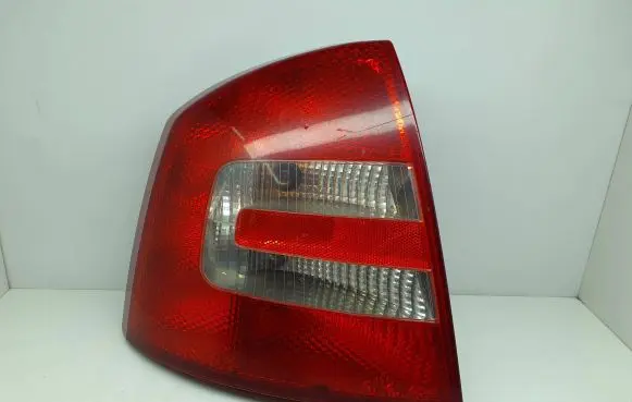 Skoda Octavia Mk2 (1Z) Rear/tail lights