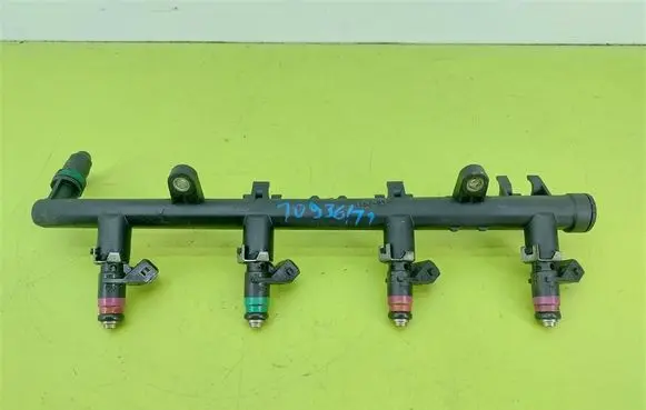 Renault Scenic II - Grand scenic II Fuel main line pipe 8200135504