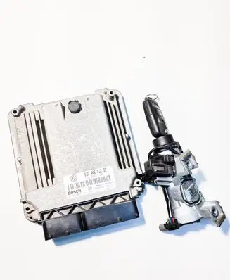 Volkswagen Touran I Engine control unit/module 03G906016DR