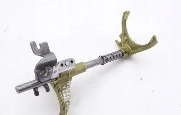 Peugeot 207 Gear shifter/selector 20CQ95