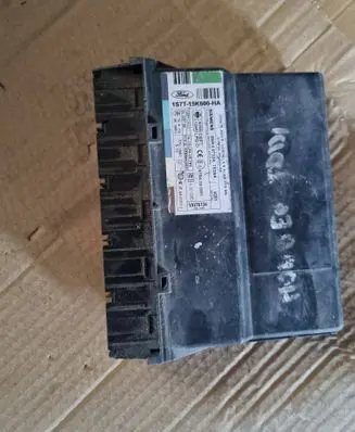 Ford Mondeo Mk III Comfort/convenience module 5WK48732A 97RA000001