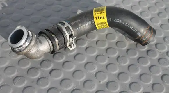 KIA Ceed Engine coolant pipe/hose WAZ-25415-G4700 25631-07600 25415-G4700